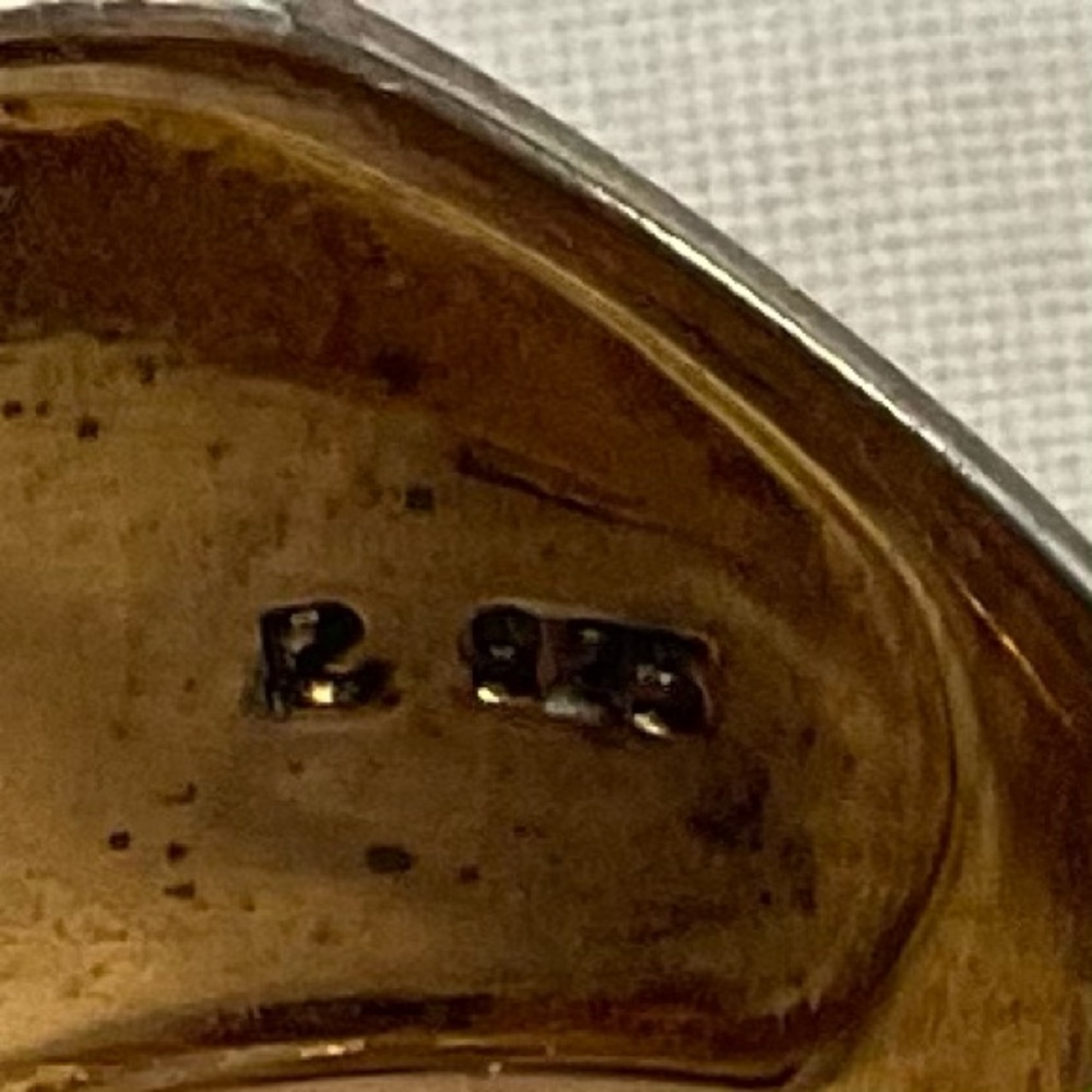 Ring Size Approx 6.25 - Picture 5 of 7